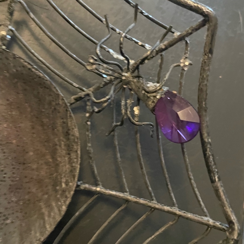 Spider Web Metal plate or candle holder with Purple spider Accent - Picture 2 of 3